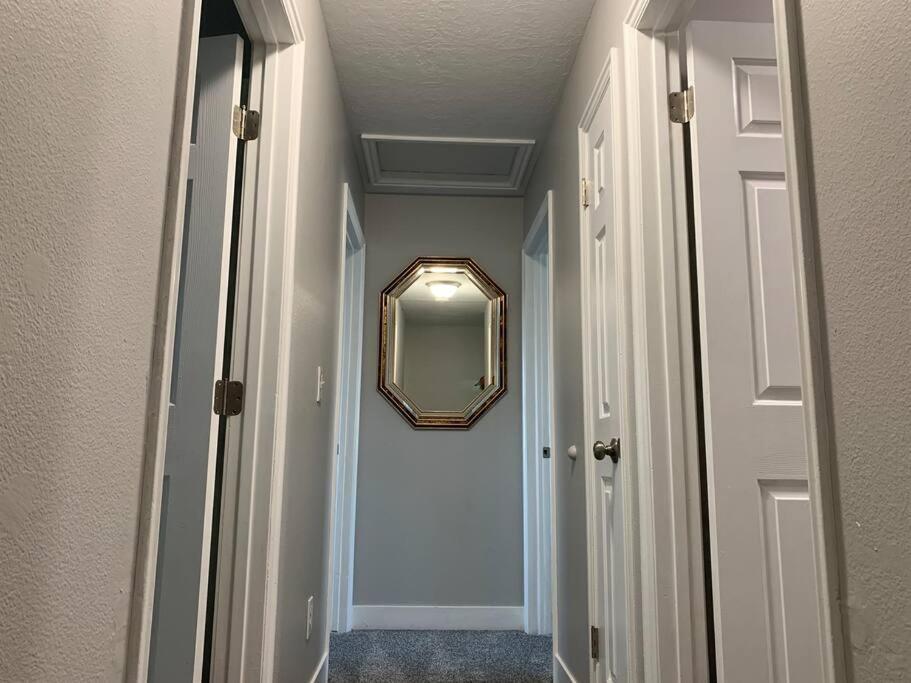 Rooms With A Mountain View Pleasant Grove Esterno foto