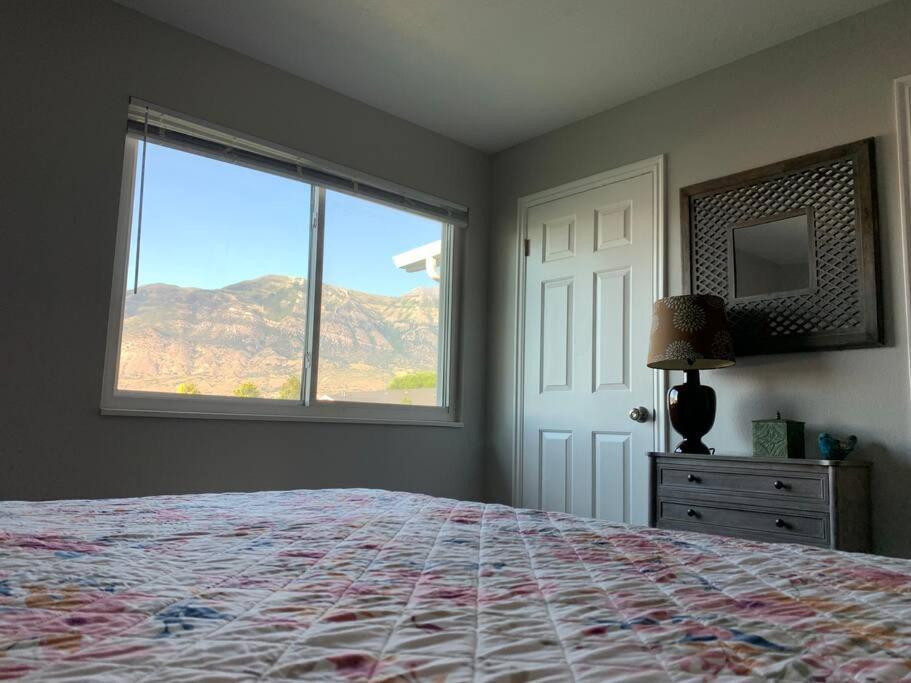 Rooms With A Mountain View Pleasant Grove Esterno foto